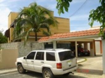 House for sale, 150 m from sea Santo Domingo